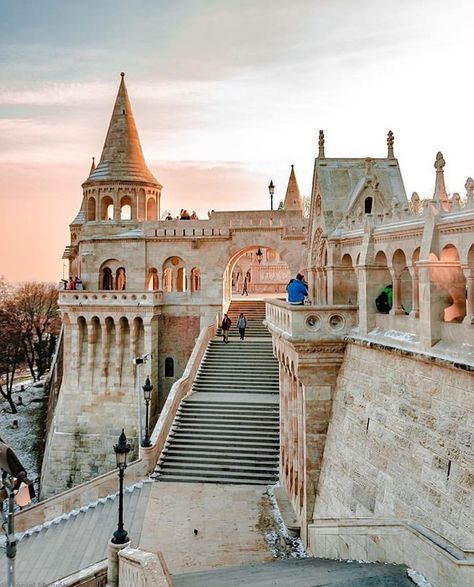 Fishermans Bastion Budapest, Fisherman’s Bastion Budapest, Fisherman Bastion Budapest, Travel Europe Destinations, Budapest Vacation, Fisherman's Bastion, Zoo Architecture, Hungary Travel, Victorian Architecture