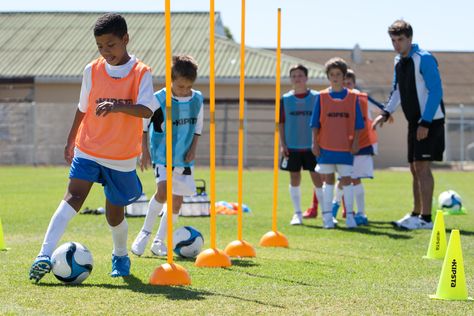 KIPSTA futbol soccer training kids Beginner Soccer Drills, Corner Kick Soccer, Football Drills For Kids, Soccer Individual Training, Agility Ladder Workout Soccer, Agility Ladder Drills Soccer, Coaching Kids Soccer, Soccer Skills Training, Soccer Essentials