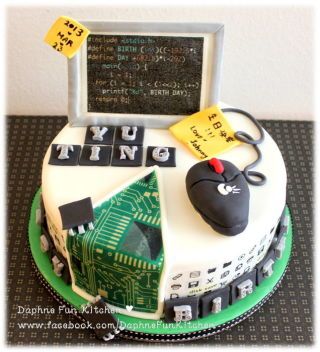 Computer science geeky cake Cake Computer, Computer Cake, Science Cake, Cold Cake, Wfpb Recipes, Green Cake, Funny Birthday Cakes, Novelty Cakes, Graduation Cakes