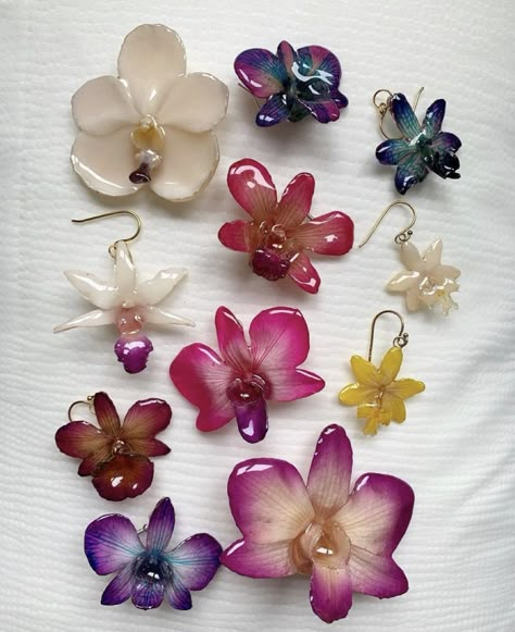 Orchid Earrings, Flower Resin Jewelry, Real Flower Jewelry, Dope Jewelry, Funky Jewelry, Jewelry Lookbook, Floral Earrings, Dream Jewelry, Flower Jewellery