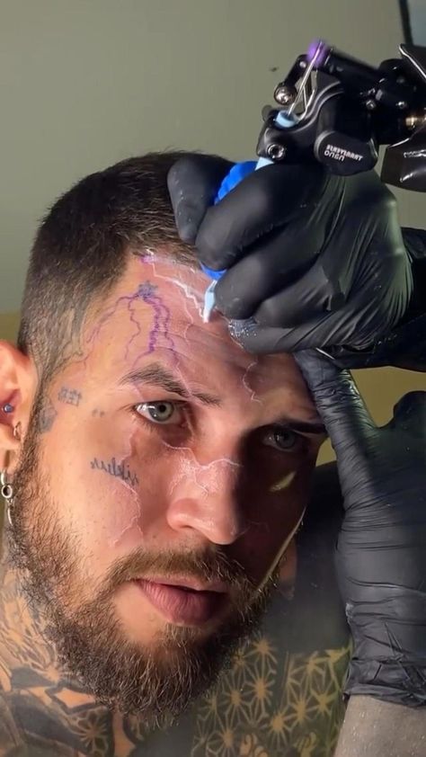 Mens Face Tattoos, Small Face Tattoos, Front Neck Tattoo, Scalp Tattoo, Face Tats, Lightning Tattoo, Throat Tattoo, Blackout Tattoo, Losing 40 Pounds