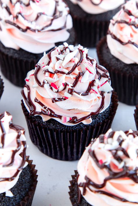 Peppermint Mocha Cupcakes - Cake Me Home Tonight Peppermint Bark Cupcakes, Peppermint Cupcakes Christmas, Pepermint Cupcakes, Hot Cocoa Cupcakes, Mocha Icing, Peppermint Mocha Cupcakes, Cake Me Home Tonight, Peppermint Buttercream, Espresso Cupcakes