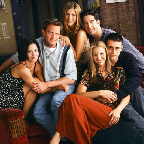 Breaking Down the Friends Cast's Big Reunion Paycheck - E! Online Smelly Cat Friends, Cat Friends, Friends Reunion, Ross And Rachel, Carpool Karaoke, Courtney Cox, Smelly Cat, Matt Leblanc, David Schwimmer