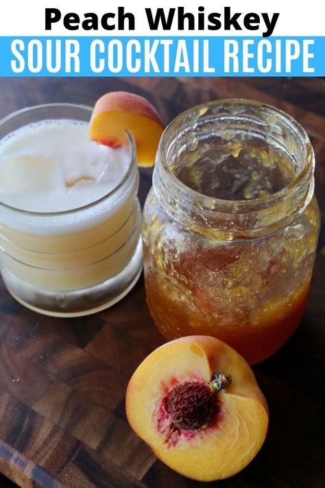 Learn how to make the best homemade Peach Whiskey Sour. Our quick & easy cocktail recipe features premium whiskey, homemade peach jam, fresh lemon juice, egg white and juicy summer peaches. Whisky Sour Recipe, Homemade Peach Jam, Whiskey Cocktails Easy, Whiskey Sour Cocktail, Easy Cocktail Recipe, Whiskey Sour Recipe, Peach Whiskey, Cocktail Recipes Whiskey, Whisky Sour