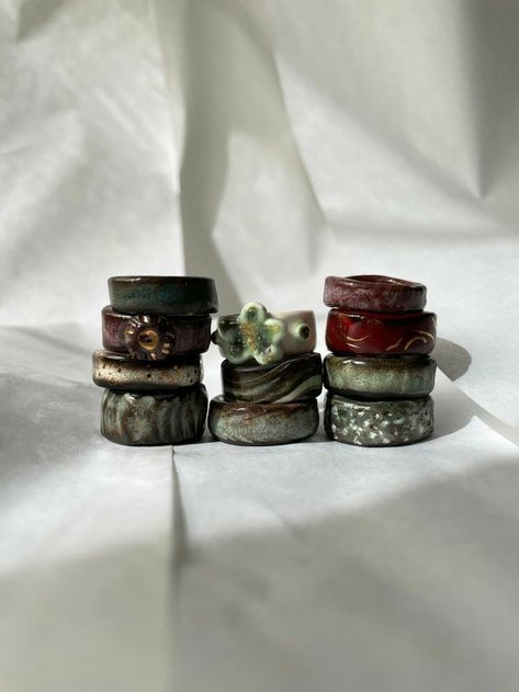 Minimalistic Rings, Clay Ring, Clay Rings, Clay Crafts Air Dry, Ceramic Ring, Keramik Design, Dope Jewelry, Clay Art Projects, Ceramic Rings