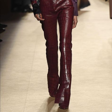 Gorgeous Super Rare Pant. Roberto Cavalli Burgundi Red Croc Embossed Leather Pants Xs/It38. Approximate Measurements: Waist 26’ Hips 36’ Leg Opening 14’ Rise 10.5’ Inseam 35’ Pants Are Made Of Very Sturdy And Structured Leather. Doesn’t Seem Like They Have A Lot Of Give. Perhaps Would Soften With Wear Over Time. There Are Side Vents At Bottoms- Stylish Touch. Crocodile Leather Pants, Roberto Cavalli Pants, Outfit With Red Pants, Leather Pants Aesthetic, Burgundy Leather Pants, Red Pants Outfit, Red Leather Pants, Brown Leather Pants, Buckle Pants