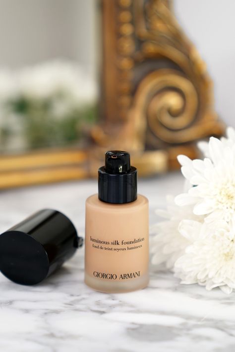 Armani Luminous Silk Foundation Review 6.5 Armani Silk Foundation, Armani Luminous Silk Foundation, Naturally Glowing Skin, Armani Luminous Silk, Makeup Tools Products, Affordable Beauty Products, Nice Packaging, Foundation Brands, Makeup Korean