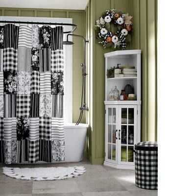 Black And White Farmhouse Bathroom Decor, Shower Curtain Ideas Farmhouse, Farmhouse Bathroom Decor Shower Curtains, Farmhouse Bathroom Shower Curtains, Farmhouse Shower Curtain Ideas, Country Farmhouse Bathroom Ideas, Farmhouse Bathroom Shower Curtain, Farmhouse Shower Curtains, Bathroom Curtains Window