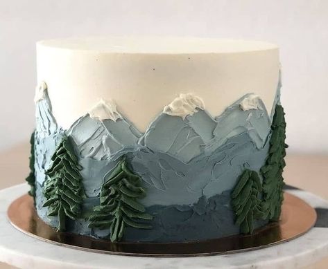 Mountain Cake Decoration, Mountain Smash Cake, Mountain Party Decorations, Mountain Cake Ideas Birthday, Outdoorsy Cake Ideas, Cake Decorating Painting, Mountain Cake Tutorial, Buttercream Mountain Cake, Mountain Cake Design