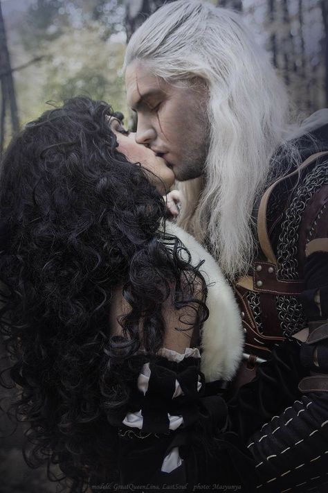 Yennefer Cosplay, Cd Project Red, The Witcher Series, The Witcher Geralt, Shadow Of The Colossus, Yennefer Of Vengerberg, The Last Wish, Geralt Of Rivia, Mary Shelley