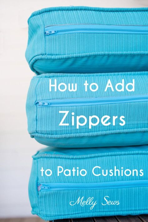 How to add a zipper to make a Cushion Cover with a Zipper - Melly Sews Making Seat Cushions, Sewing A Cushion Cover, Bench Pillows Diy, Fix Zipper, Sewing Zippers, Zippered Pillow Cover, Cushion Making, Melly Sews, Sewing Cushions