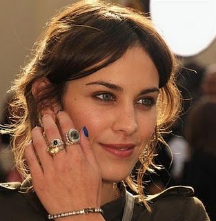 i need a new eye ring!! Alexa Chung Style, Cats Eye Ring, Evil Eye Ring, Eye Ring, Alexa Chung, Skull Ring, Onyx Stone, Eye Jewelry, Lauren Conrad