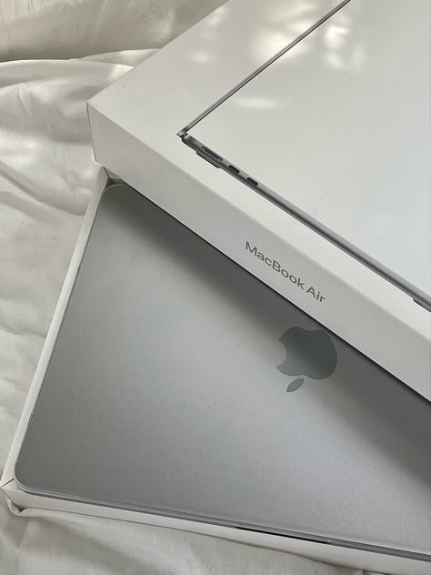 thank u paaa! 🤍 Lee Min Ho Images, M2 Macbook Air, Macbook M2, Macbook Air M2, Macbook 13, Macbook Air 15, Apple Macbook Air, Thank U, Apple Products