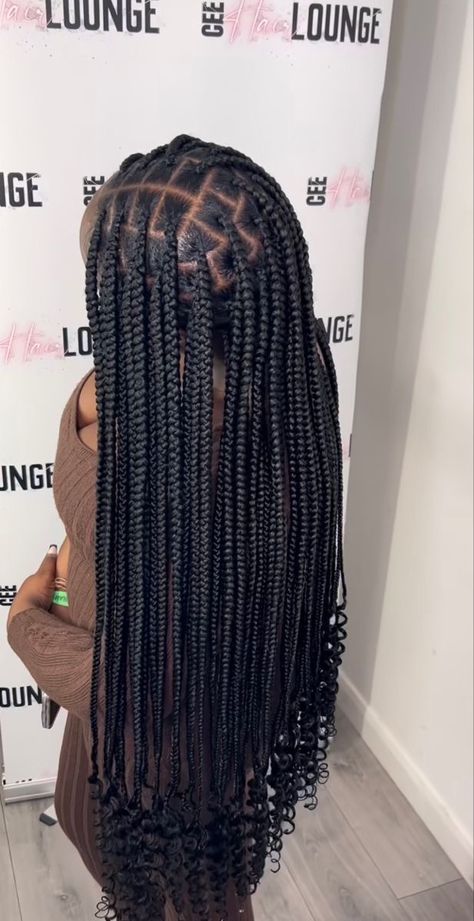 Cute Braided Hairstyles With Beads, Med Knotless Braids, Fake Hair Braids, Latest Hair Braids, Quick Braids, Short Box Braids Hairstyles, Pretty Braids, Braids Ideas, Big Box Braids Hairstyles