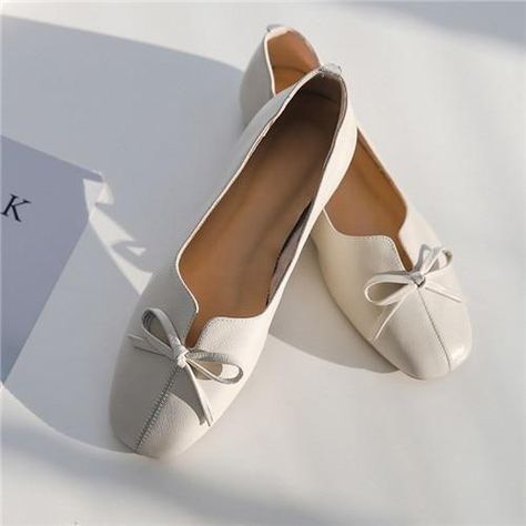 Comfortable Ballet Flats, Casual Shoes Outfit, Women's Casual Shoes, Wedding Shoes Flats, Shoes Photo, Chic Shoes, Moccasins Shoes, Soft Shoes, Girly Shoes