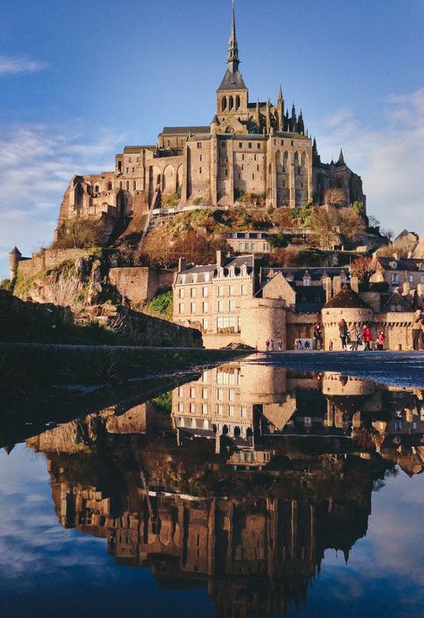 Medieval French Aesthetic, Medieval France Aesthetic, Medieval France, Rennes France, Nature Therapy, French Town, Best Vacation Destinations, Visit France, Paris Photo