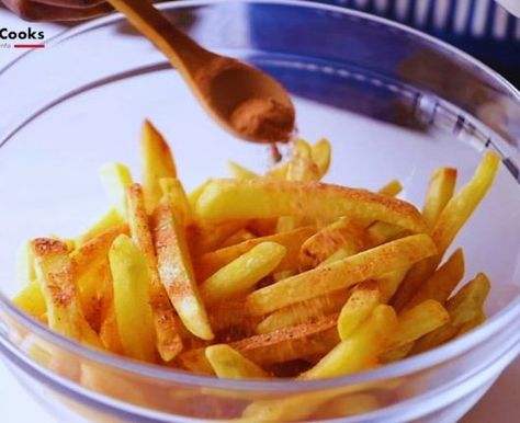 Zaxby's French Fry Seasoning Recipe - Delicious Cooks French Fry Seasoning Recipe, Fry Seasoning Recipe, French Frie Seasoning, Fry Seasoning, French Fry Seasoning, Homemade Dry Mixes, Seasoning Recipe, Copykat Recipes, Homemade Spices