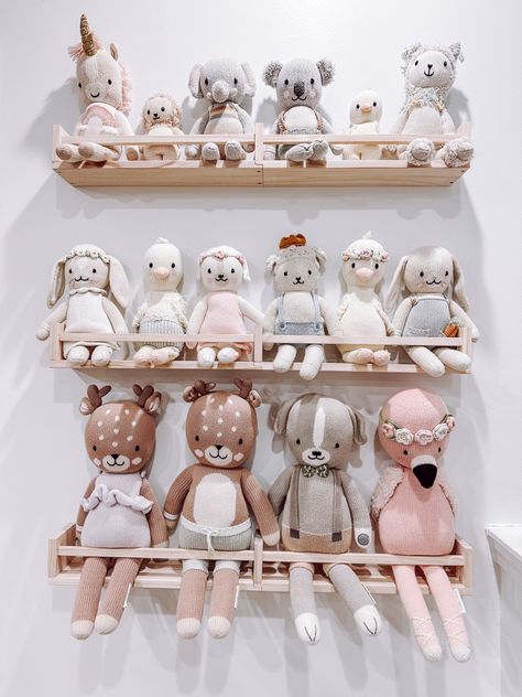 Shelves for the sweetest stuffed animal friends in the playroom 🤍 Shelves For Stuffed Animals, Nursery Stuffed Animal Display, Stuffed Animal Bed, Stuffed Animal Shelf, Jellycat Display, Stuffed Animal Display, Stuffed Animal Display Ideas, Teddy Storage, Bright Playroom