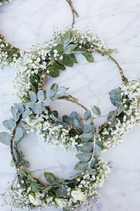 White Flower Crown, Floral Crown Wedding, Al Fresco Dinner, Bridal Flower Crown, Flower Crown Wedding, Romantic Flowers, Flower Crowns, Summer Weddings, Wedding Flower Arrangements