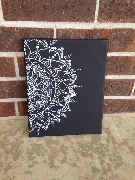 Dream Catcher Art, Black Canvas Paintings, College Bedroom, Mandala Canvas, Black And White Art Drawing, Mandala Design Pattern, Puffy Paint, Mandala Art Lesson, Canvas Painting Designs