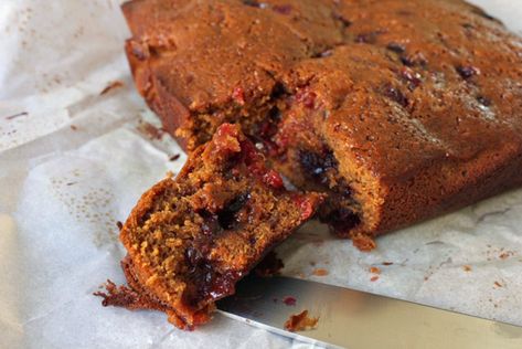 Melissa Clark's Sticky Cranberry Gingerbread - The Amateur Gourmet Cranberry Gingerbread, Savory Baking, Melissa Clark, Desert Ideas, Saint Thomas, Baking Inspiration, Ginger Cake, Frozen Cranberries, Gingerbread Recipe