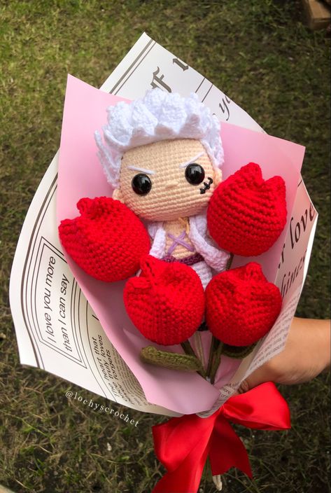 #luffy #luffygear5 #luffyonepiece #luffyamigurumi #luffy Anime Bouquet, Crochet Luffy, Luffy Amigurumi, Tokyo Ghoul Flower, Crochet One Piece, Luffy Gear 5, Yarn Dolls, Crochet Bouquet, Flower Gift Ideas