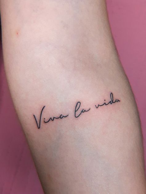 Viva La Vida Tattoo, Cute Matching Tattoos, Gorgeous Tattoos, Female Tattoo Artists, Viva La Vida, Subtle Tattoos, Female Tattoo, Symbolic Tattoos, Fine Line Tattoos