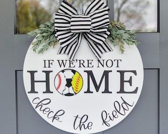 Baseball Door Hanger, Baseball Season Decor, Baseball Door Decor, Baseball Wreath, Door Wreath, Porch Decor, Spring Door Hanger - Etsy Canada Football Door Hangers, Baseball Wreaths, Softball Season, Vinyl Wood, Football Wreath, Farmhouse Doors, Year Round Wreath, Front Door Signs, Custom Door