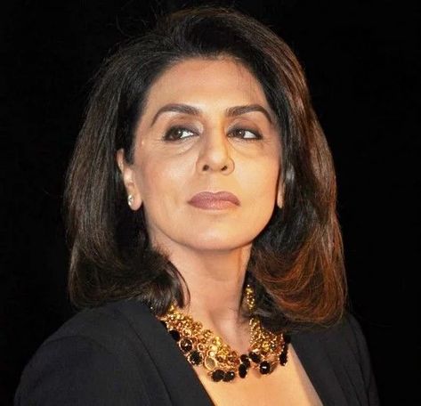 Neetu Singh (Actress) Age, Husband, Family, Biography & More » StarsUnfolded Nitu Singh Kapoor, Rekha Saree, Bachchan Family, Neetu Singh, Popular Actresses, Dark Brown Hair Color, Husband Birthday, Woman Crush, Brown Hair Colors