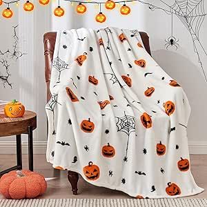 Yurhap Halloween Throw Blanket Spooky Orange Pumpkin Bat Spider White Throw Blankets Soft Cozy Fleece Horror Blanket for Bedroom Living Room Couch Sofa Bed Home Decorations 50x60 Inch Strašidelný Halloween, White Throw Blanket, Pumpkin Spider, Cozy Sofa, Halloween Blanket, Cute Blankets, Bed In Living Room, Motif Vintage, Theme Halloween