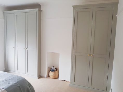 Built In Wardrobe Ideas Alcove, Diy Built In Wardrobes, Alcove Wardrobe, Modern Shaker Kitchen, Fitted Wardrobes Bedroom, Diy Cupboards, Bedroom Built In Wardrobe, Wardrobe Dresser, Bedroom Cupboard