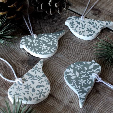 I've got a few sets of pretty little hangy bird decorations . . #birds #decoration #handmade #airdryclay #clay #ornament #Christmas #christmasdecorations #christmasornaments #etsy #etsyuk #fallingfauna Clay Bird Ornaments, Bird Decorations, Clay Bird, Bird Ornaments, Bird Decor, Dry Clay, Ornament Christmas, Air Dry Clay, Air Dry