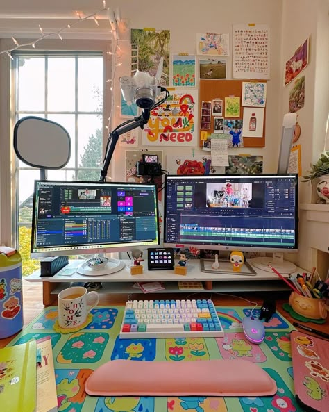 cheyenne barton ☼ (@chey.barton) • Instagram photos and videos Cute Computer Keyboard, Chey Barton, Designer Setup, Pc Set Up, Office Desk Decor For Work, Cheyenne Barton, Computer Aesthetic, Craft Market Display, Working Desk