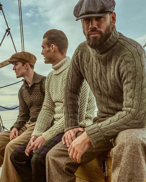 100% Super-Soft Scottish Lambswool Heavy Knit Sweaters. Dyed, spun and finished in Scotland. 10% of all sales go directly towards ocean… Men In Sweaters, Heavy Knit Sweater, Mens Fashion Rugged, On A Boat, Heavy Knit, Pine Green, Mens Winter Fashion, Moda Vintage, 가을 패션