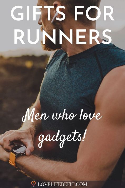 Running Gear Mens, Gifts For Runners Men, Runners Gifts, Mens Running Clothes, Winter Running Gear, Running Gadgets, Best Running Gear, Trail Running Gear, Ultra Runner