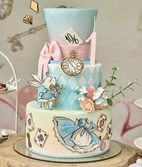 Alice In Wonderland Pastel Colors, Alice In Wonderland Cakes 1st Birthday, Onederland Cake Ideas, Alice In Wonderland Quinceanera Cake, Alice Birthday Cake, Alice In Wonderland Cake Buttercream, Alice In Wonderland Party Cake, Onderland Cake First Birthdays, Vintage Alice In Wonderland Cake