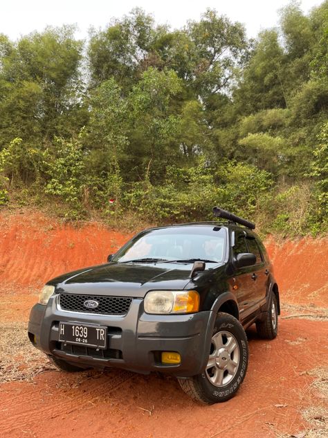 This is Ford Escape 3000cc 4x4 2003 from Indonesia #fordescape #fordclassiccars #suv Ford Escape Modified, Ford Escape Xlt, Ford Classic Cars, Ford Escape, Cool Cars, Suv, Ford, Indonesia, Cars