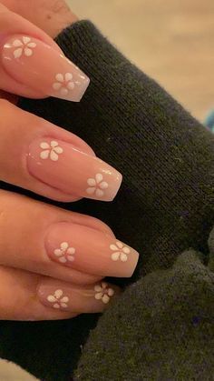 College Nails, Graduation Nails, September Nails, Cute Simple Nails, Elegant Nails, Minimalist Nails, Classy Nails, Cute Nail, Square Nails