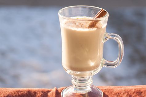 Homemade Rumchata, Rumchata Drinks, Rumchata Recipes, Rum Chata, Homemade Alcohol, Homemade Liquor, Citrus Cocktails, Liquor Recipes, Liqueurs Recipes