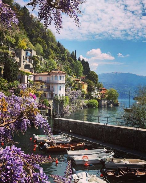 Comer See, Lake Maggiore, Italy Aesthetic, Dream Travel Destinations, Visit Italy, Vacation Places, Beautiful Places To Travel, Pretty Places, Dream Destinations