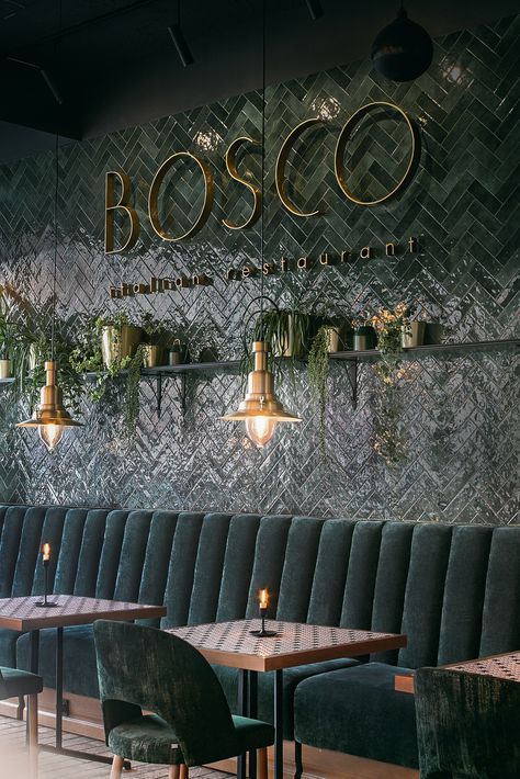 BOSCO / Italian Restaurant on Behance Modern Italian Restaurant Interiors, Moody Bar, Luxury Restaurant Interior, Restaurant Design Inspiration, Modern Restaurant Design, Italian Cafe, Bar Interior Design, Coffee Shops Interior, Luxury Restaurant