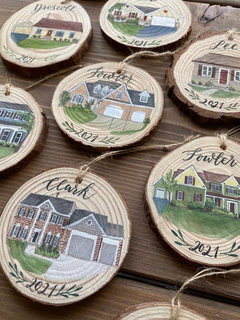 Custom painting of a home on a 3.25-4inch diameter wood slice ornament. I will write above and below the house the words of your choosing as long as there is enough space for all of them. Great gift for New home owners. People absolutely love receiving these as gifts. It's a personal gift that can't be bought just anywhere.  **Don't forget to send me an image of the front of the house as you want it painted. If there are any details you don't want missed, be sure to note that. Coloring can be slightly off in photos, so If there's any color that may be questionable (ie. The siding looks grayish but is actually green) note that as well! Thanks so much, and I look forward to painting your house on a unique wood slice! If you need a large number of them, message me as well as I don't keep a la Painted House Ornaments, New House Ornament Diy, First House Ornament, New Home Christmas Ornament, Our First Home Ornament, Wood Painted Ornaments, Painted Wooden Ornaments, Paint Your House, Artist Custom