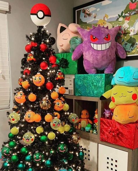 Pokemon Xmas Tree, Pokemon Christmas Tree Ideas, Gaming Christmas Tree, Pokemon Christmas Decorations, Pokémon Christmas Tree, Pokémon Ornaments, Anime Christmas Tree, Pokemon Christmas Tree, Pokémon Christmas