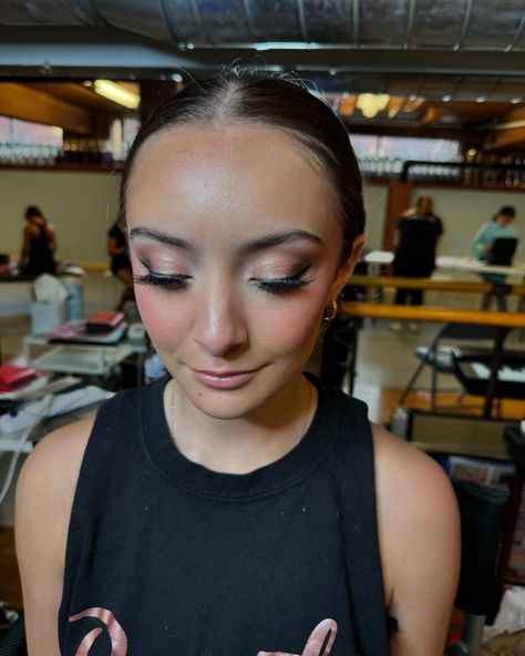 This gorgeous doll @sofia.dello modeled for my Master makeup class for dance competition makeup skills!! Inquire about Master makeup workshops great experience 💕 Makeup: @makeupbylaurid Bookings: makeupbylaurid.com #bostonmakeup #bostonmakeupartist #makeupworkshop #dancemakeup Stage Eye Makeup Theatre, Competition Makeup Dancers, Dance Performance Makeup, Stage Makeup Ideas, Dance Comp Makeup, Dance Makeup Competition, Dance Stage Makeup, Dance Recital Makeup, Dance Competition Makeup