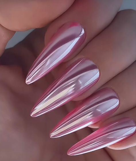 Gel Chrome Nails, Pink Chrome Nails, Gold Glitter Nails, Ombre Nails Glitter, French Acrylic Nails, Almond Acrylic Nails, Sparkly Nails, Acrylic Nails Coffin Short, Hot Nails