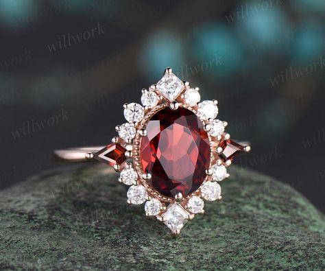 Garnet Ring Engagement, Diamond Ring Women, Princess Diamond Ring, Garnet Engagement Ring, Wedding Anniversary Ring, Fancy Jewelry Necklace, Wedding Anniversary Rings, Ruby Engagement Ring, Dream Engagement Rings