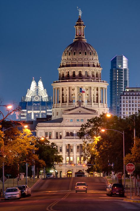 State Capitol, Austin, Texas, USA Texas State Capitol, Austin Skyline, Explore Texas, Visit Texas, Texas Places, Capitol Building, Texas Travel, Texas State, Texas Usa