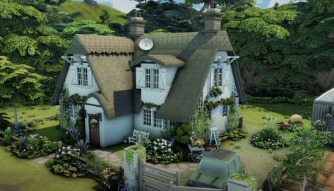 Sims 4 Growing Together, Family Cottage, Cc Sims4, Growing Together, Sims Houses, Sims House, Hello Welcome, Sims 4, Fairy Tales