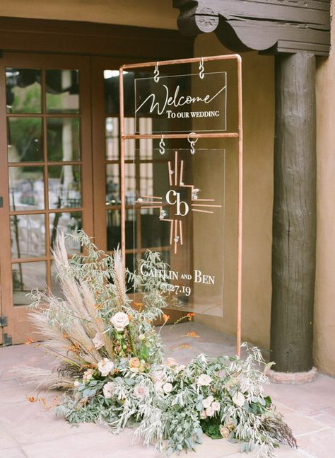 La Fonda Hotel Santa Fe, New Mexico Santa Fe, Santa Fe Wedding, New Mexico Wedding, Bridal Details, Mexican Heritage, Wedding Themes Winter, Santa Fe New Mexico, Wedding News