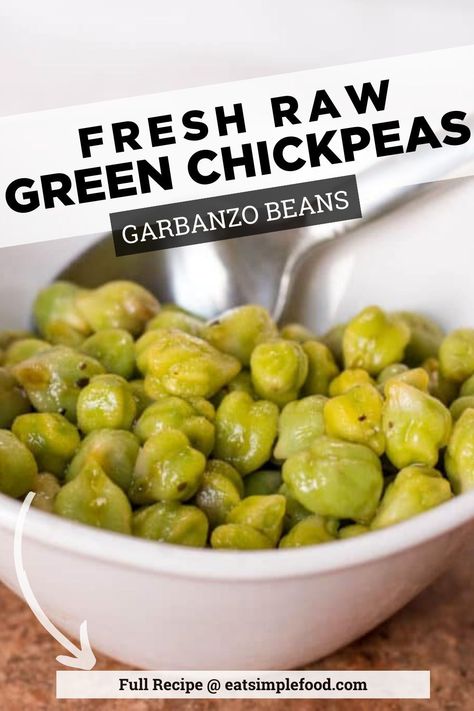 Fresh or raw garbanzo beans ( green chickpeas ) don't come along very often.  This green chickpea recipe is about how to cook fresh garbanzo beans by shelling them from the pod, boiling for a couple minutes and then tossing with olive oil and favorite spices or herbs. Green Chickpeas Recipes, Fresh Garbanzo Beans Recipe, Chickpeas Recipes, Green Chickpeas, Garbanzo Bean Recipes, Chickpea Recipe, Chilled Desserts, Refreshing Food, Fruity Drinks